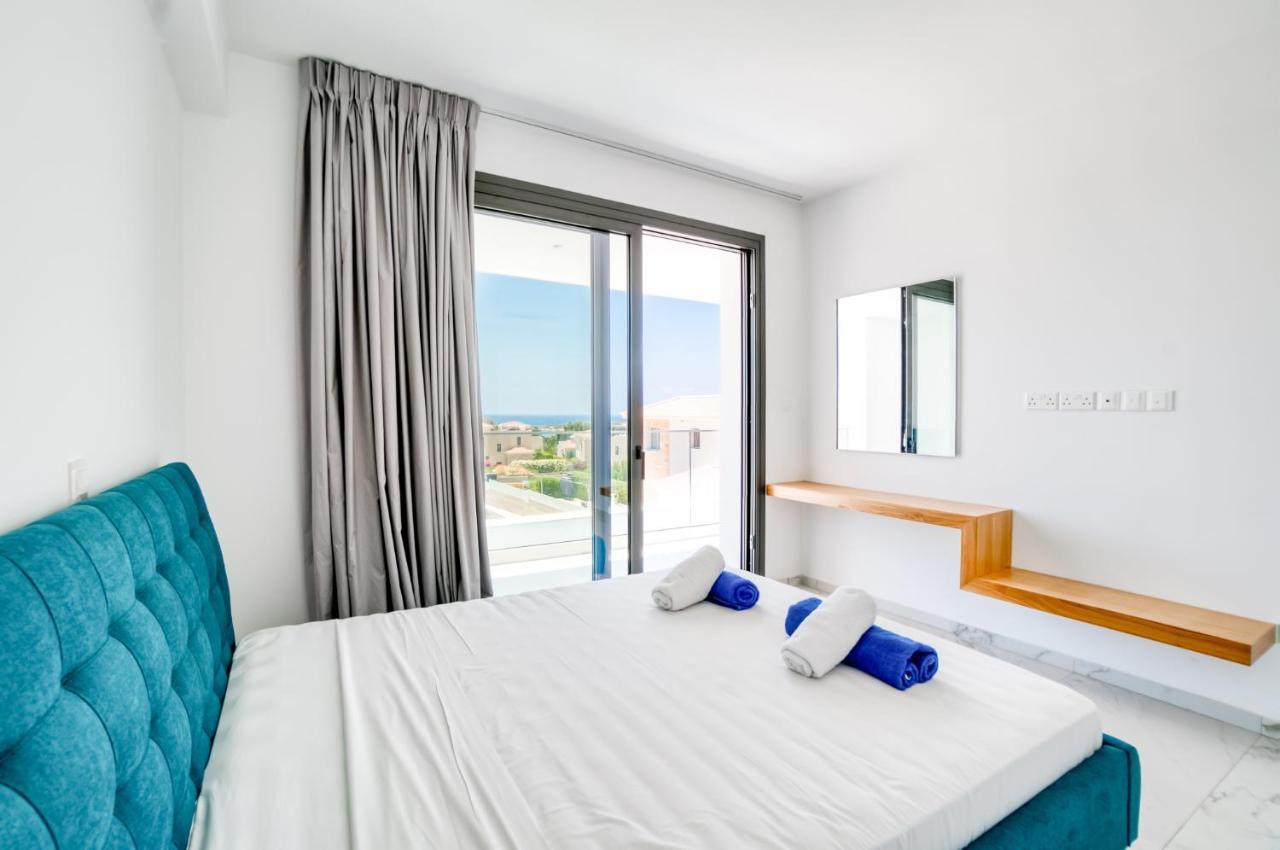 Villa Arsinoe By Ezoria Villas كورال باي المظهر الخارجي الصورة
